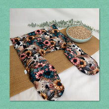Load image into Gallery viewer, Neck & Back Pack - (Hot & Cold, Lupin-Filled) - Daisy & Dust