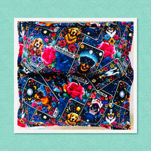 Load image into Gallery viewer, Small lupin filled square pack wearable relief