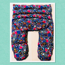 Load image into Gallery viewer, Lupin-filled hot or cold pack for body aches, pains and inflammation in blue florals with tarot cards with dog cotton fabric – handmade by Blair Henry Designs
